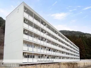 ビレッジハウス日向1号棟の外観