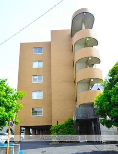 東京都足立区入谷8丁目【マンション】の外観