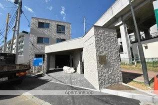 LU PIONIAの画像