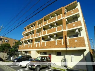 ラ・ベルソレイユ【2階】の外観