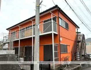 薬師ハイツの外観