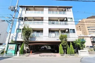 ワースヴィラ【1階】の外観