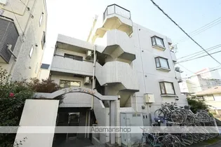 フローラル練馬【1階】の外観