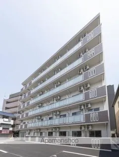 ラクラス菊名【3階】の外観