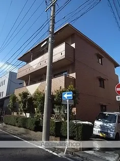 プリエ・サン【1階】の外観