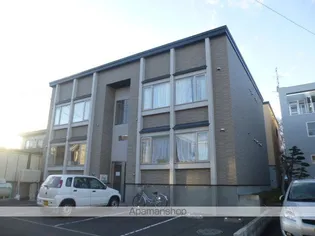 ワイズハウス【1階】の外観