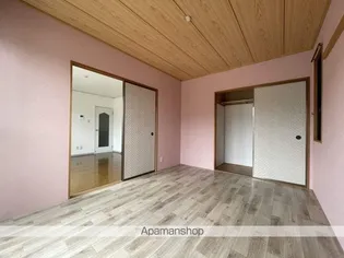 クレスト小林C棟【1階】の内装