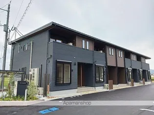 シュトラールBの画像
