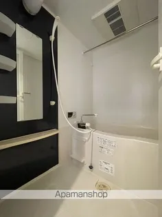 ハウスバーンフリート舟入南参番館【2階】の風呂