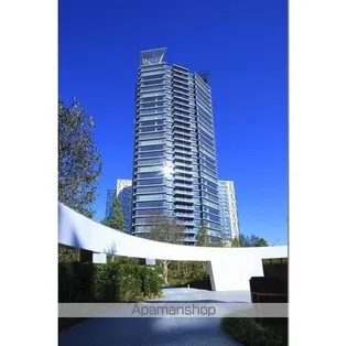 東京都新宿区新宿6丁目【マンション】の外観