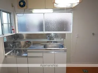 Kハイツ【101号室】のキッチン