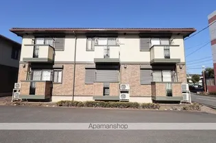 メゾン・エスポワール C・D【1階】の外観