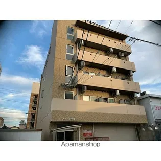 ステージ中央の画像