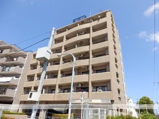 ロイヤル香椎の画像