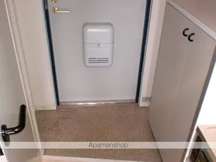 ロフティ北花田【4階】の玄関