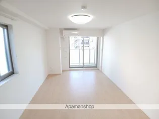 シティー柳町【3階】の居間