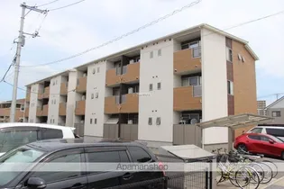 パインツリー B棟【3階】の外観