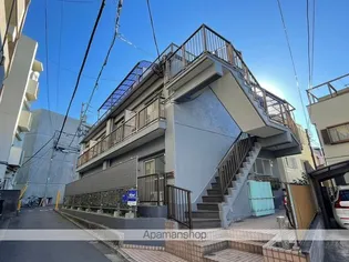 三軒茶屋マンション【3階】の外観