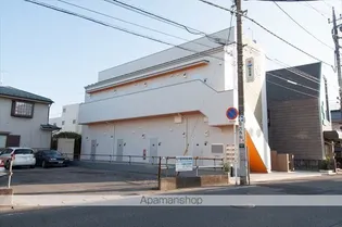 IO【2階】の外観