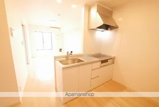 レジデンス プリュⅧ【1階】のキッチン