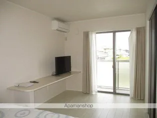 ニルヴァーシュ【205号室】の居間