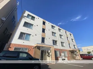 リーフ・ワン【3階】の外観