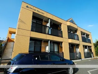 イコール・アルパイン【2階】の外観