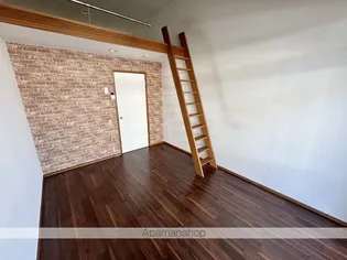 ベルヴィラ狭山【1階】の居間