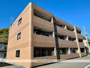 プランドール【3階】の外観