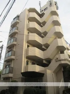 東京都世田谷区代田4丁目【マンション】の外観