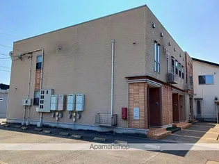 ヴィラモードグリーン【2階】の外観