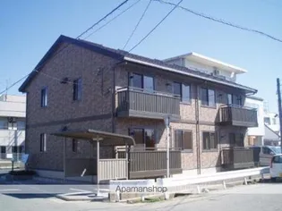 ララ・イースト【1階】の外観