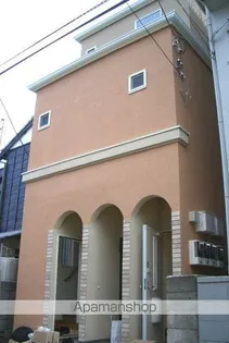 クレスト【3階】の外観