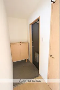 アルコリッチ【2階】の玄関