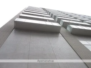 東京都中野区本町4丁目【マンション】の外観