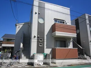 スターリングA【1階】の外観