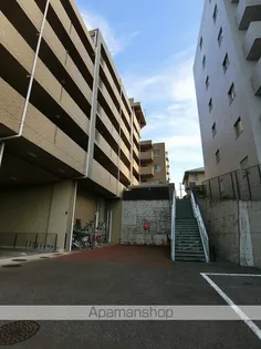 INSURANCE BLDG.ⅩⅦ【2階】の外観