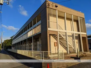 レオパレスクレストD【1階】の外観