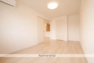 レジデンス プリュⅧ【1階】の内装