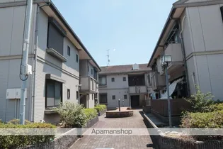 ルミエール大野芝【1階】の外観