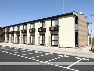 レオパレスアゼリアコート【1階】の外観