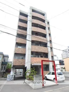 シルキーハイツ裏参道【4階】の外観