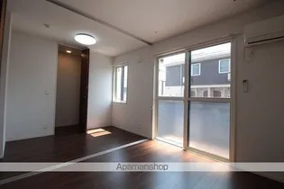 GLANZ【1階】の居間