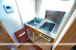 レオパレスリバーサイド【212号室】のキッチン