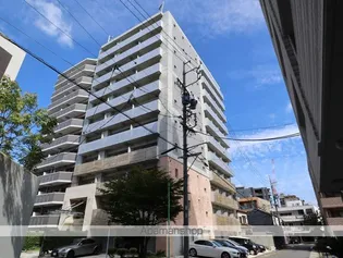 泉アパートメント【6階】の外観