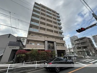 ロイヤルスクエア徳川【5階】の外観