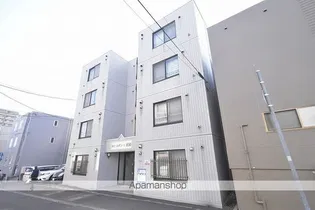 クィーンズコート南郷の画像