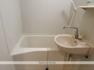 レジデンス新木【302号室号室】の風呂