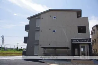 ドルチェ・アンナC【2階】の外観