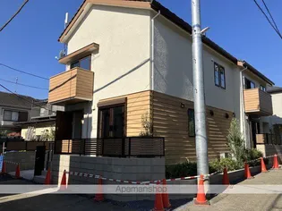 東京都渋谷区初台2丁目【テラスハウス】の外観